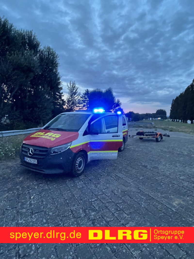 MTW und Trailer an der Slippstelle